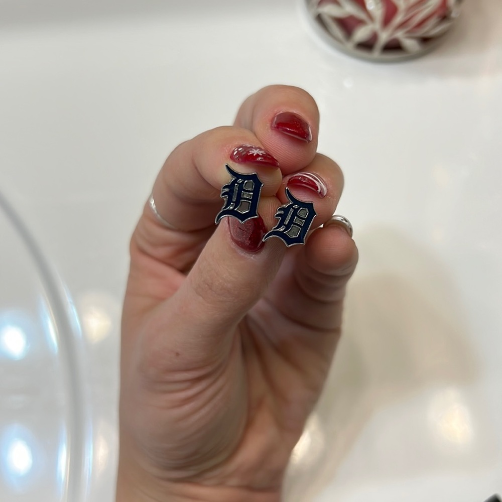 Detroit Tigers stud earrings